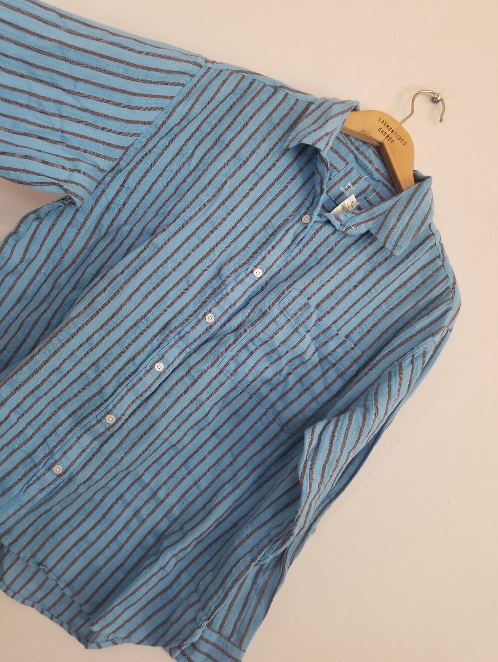 NWT Aerie Blue Striped Gauze Coverup Button Down Shirt Size Medium - Picture 3 of 9